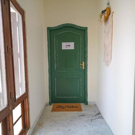 Destin Olympus Banjara Hostel Hyderabad Exterior photo