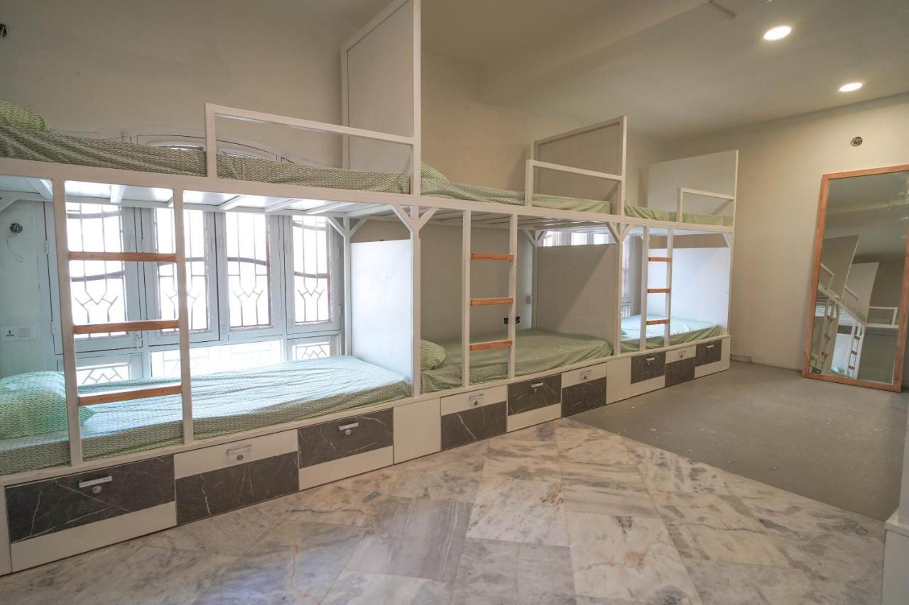 Destin Olympus Banjara Hostel Hyderabad Exterior photo