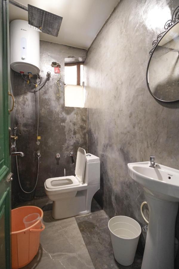 Destin Olympus Banjara Hostel Hyderabad Exterior photo